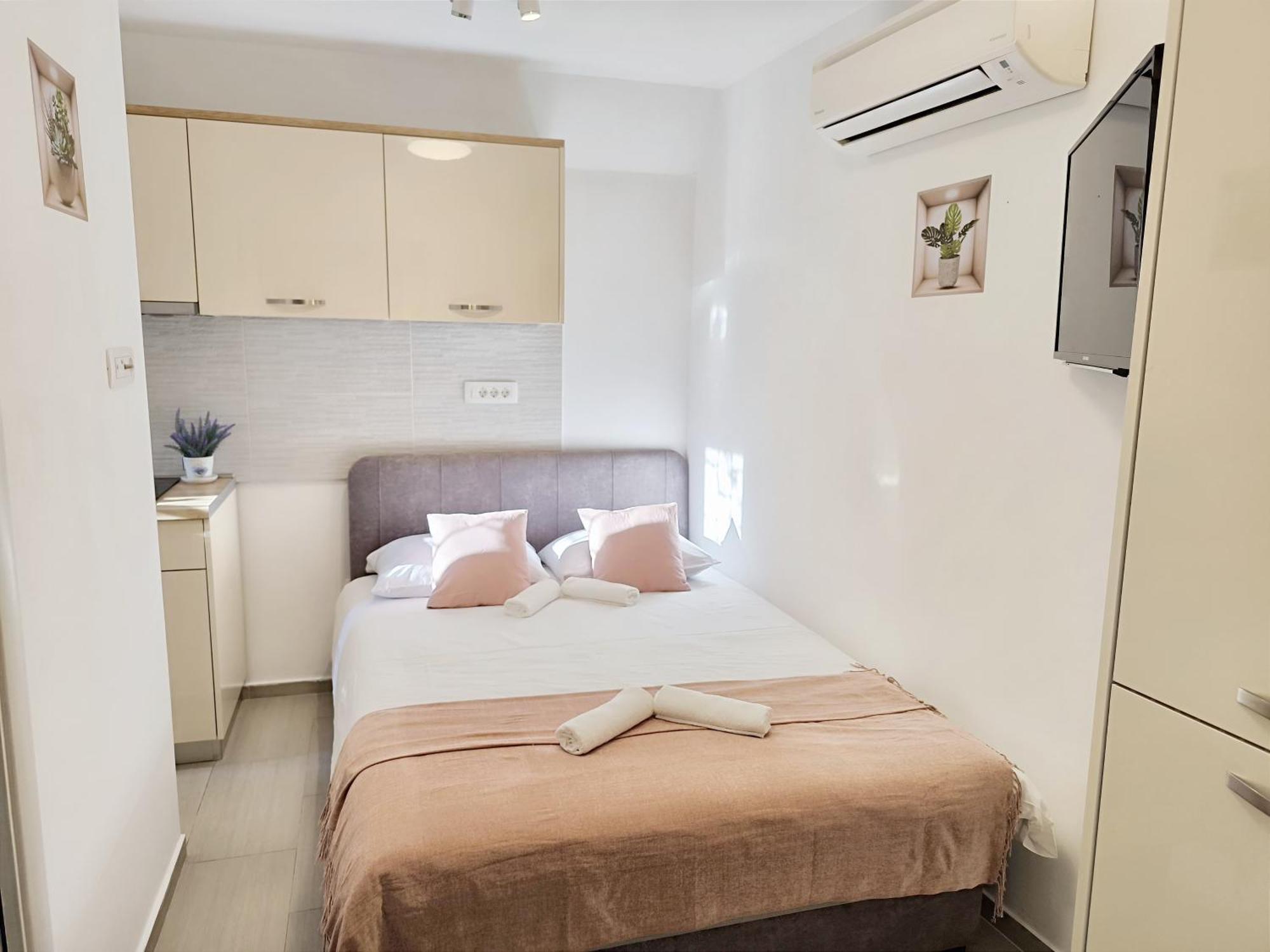 Central Apartment & Room Niko 斯普利特 外观 照片